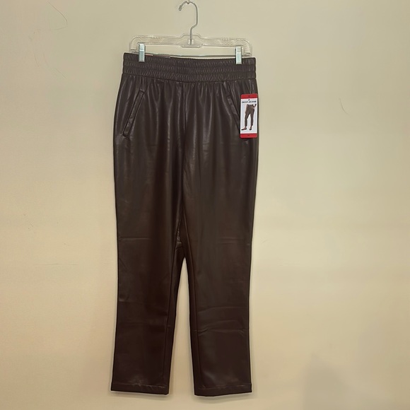 NWT DKNY Jeans Brown Faux Leather pants Size M - Picture 2 of 12